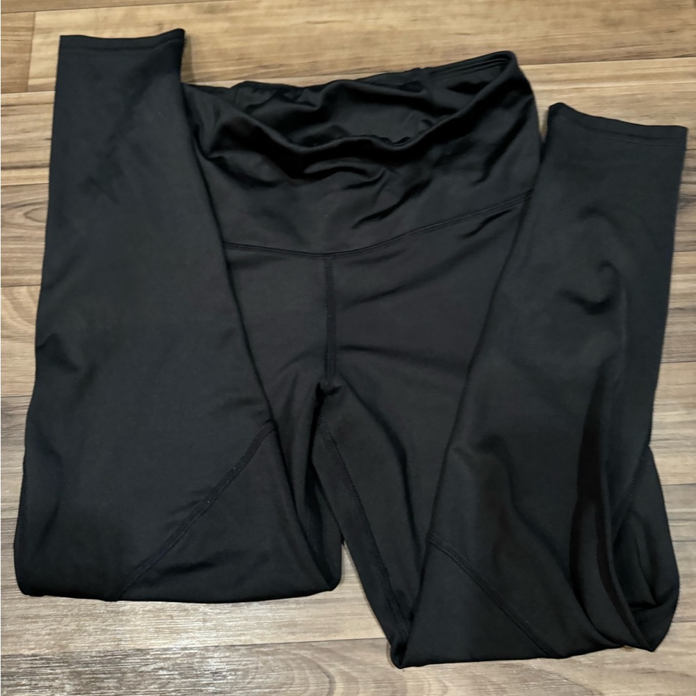 Simple black leggings for sale.